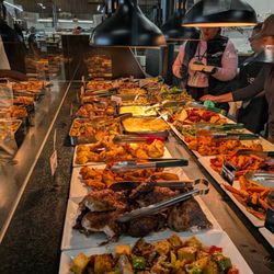 Hank’s Organic - Hot Food