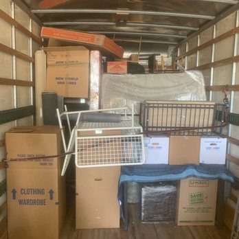Trek Movers - Truck stacking skills on display. No damages. - Movers Near Me - Los Angeles, California
