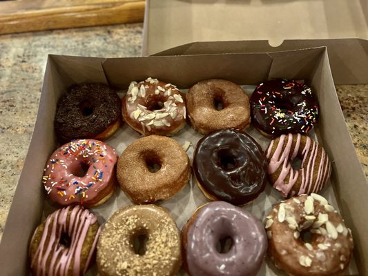 Dun-Well Doughnuts by null