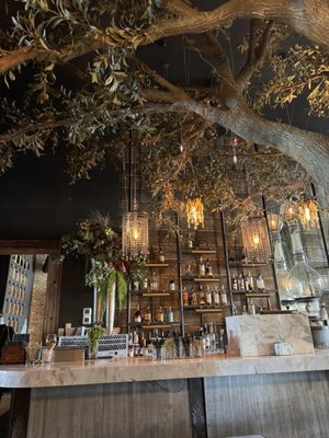 TomTom Restaurant & Bar by null