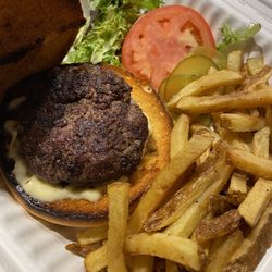 Norway Brewing - Medium brewers burger