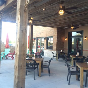 Lupe Tortilla Mexican Restaurant - Patio seating - Tex-Mex Near Me - Cedar Park, Texas