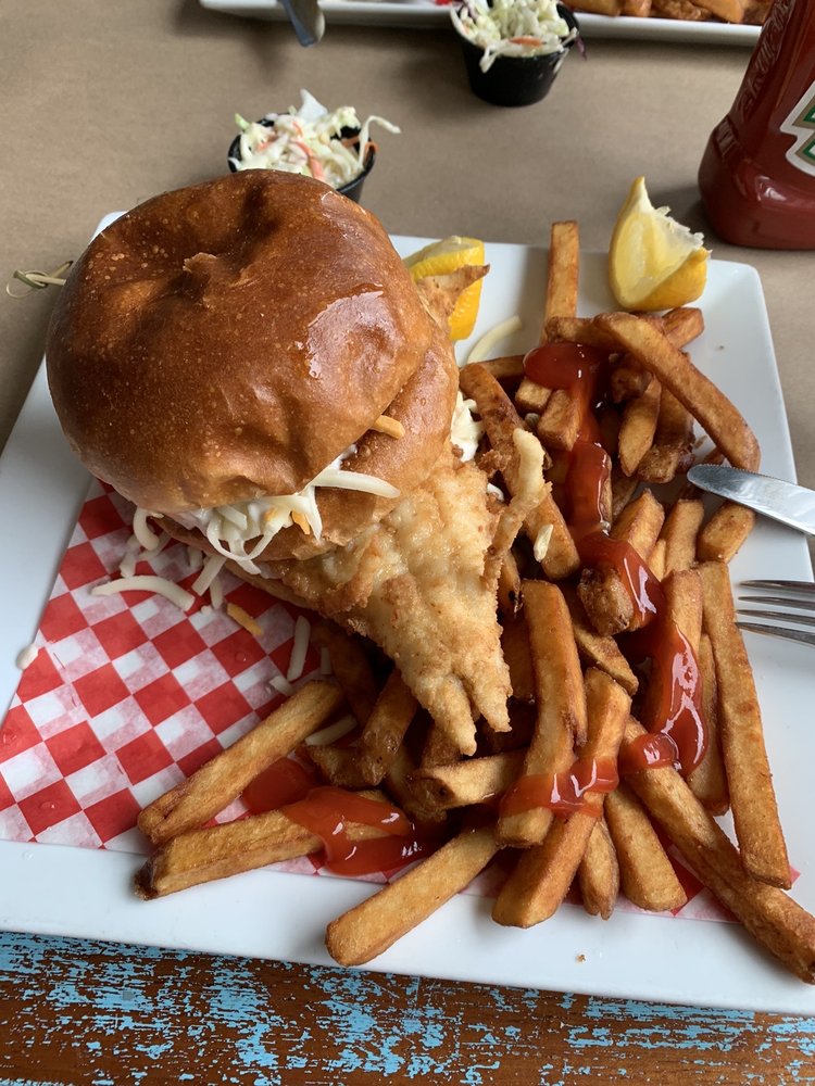 CAPT. KAT’S LOBSTER SHACK Updated September 2024 26 Photos & 17