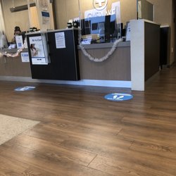 Overlake Clinics Lake Hills Urgent Care - Entrance