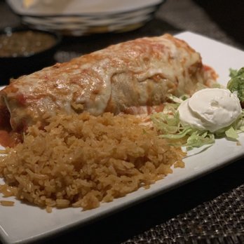 Elvira's Mexican Grill - Burrito De Carne Asada - Mexican Near Me - Upland, California