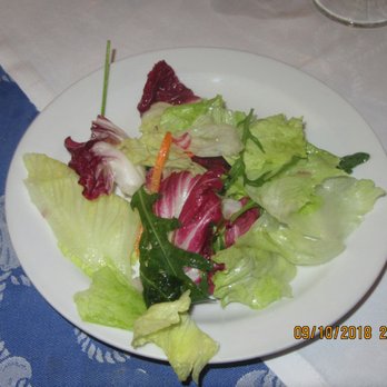 Zi'Ntonio Mare - Green Salad - Italian Near Me - Sorrento, NA