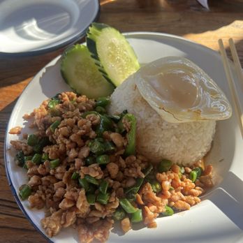 Sup Thai Kitchen  - Thai Near Me - Fresh Meadows, New York