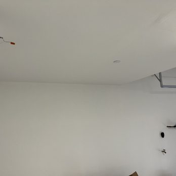 Milton Painting - Garage wall - Painters Near Me Milton Painting - Garage wall - Painters Near Me