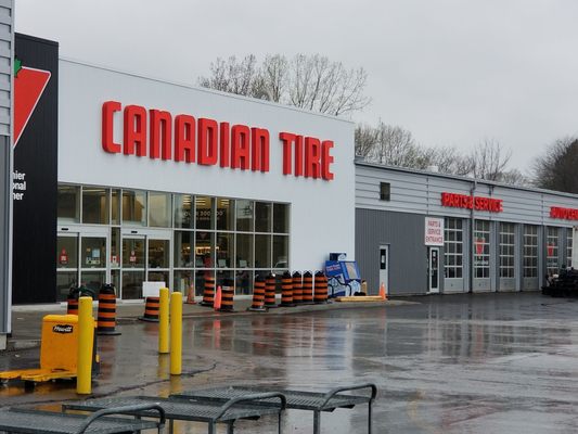 CANADIAN TIRE - 11 Photos - Department 