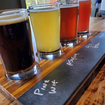 42 North Brewing - Beer flight - Breweries Near Me - East Aurora, New York 42 North Brewing - Beer flight - Breweries Near Me - East Aurora, New York