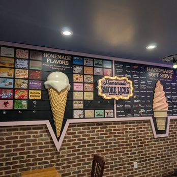 Bmore Licks - Entrance - Ice Cream & Frozen Yogurt Near Me - Baltimore, Maryland