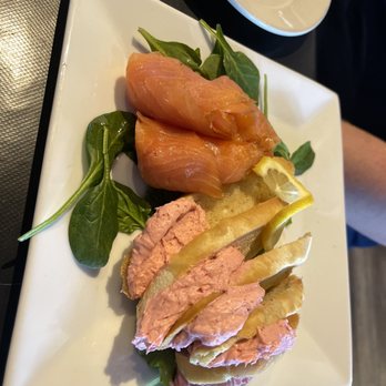 The Deadrise - Smoke salmon w/ raspberry cream cheese - Seafood Near Me - Fort Monroe, Virginia The Deadrise - Smoke salmon w/ raspberry cream cheese - Seafood Near Me - Fort Monroe, Virginia