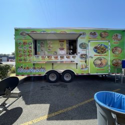 Tacos Garcia Taco Truck - Easy to pick from