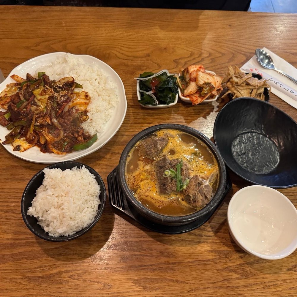 Hansin Gamjatang - Bone soup and port rice - Korean Near Me - Markham, Ontario