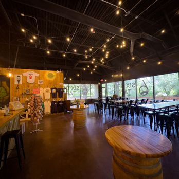 Six Bridges-Johns Creek - Indoor Space Indoor Space - Breweries Near Me - Johns Creek, Georgia Six Bridges-Johns Creek - Indoor Space Indoor Space - Breweries Near Me - Johns Creek, Georgia