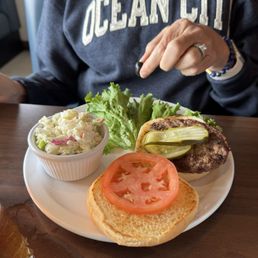 Simple Burger Simple Burger