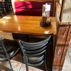 Smoke BBQ Pit - Dining room