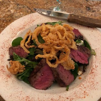 19 Restaurant & Lounge - Steak Salad - American Near Me - Laguna Woods, California 19 Restaurant & Lounge - Steak Salad - American Near Me - Laguna Woods, California