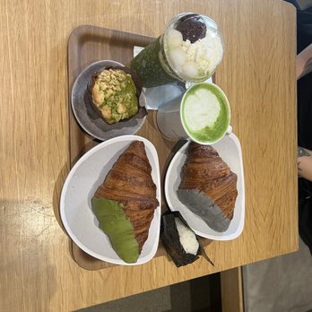 Nana's Green Tea - Desserts Near Me - Bellevue, Washington