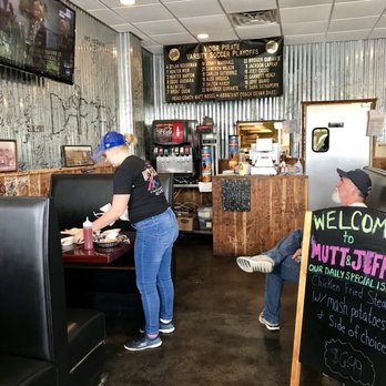 Mutt & Jeff's - Welcome! - Desserts Near Me - Vidor, Texas