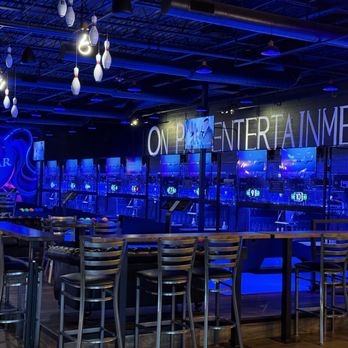 On Par Entertainment - Candle bowling - Eatertainment Near Me - Beavercreek, Ohio On Par Entertainment - Candle bowling - Eatertainment Near Me - Beavercreek, Ohio