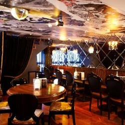 Babble City - Crystal Bar