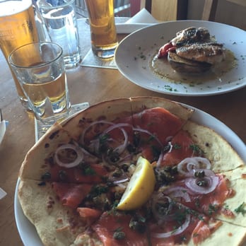 Mahony's Tavern - Smoked salmon pizza and double roasted chicken breast - Irish Near Me - Vancouver, British Columbia