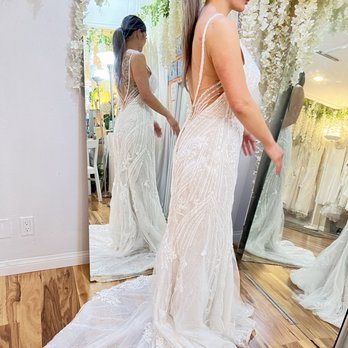 L'Mode Bridal Alterations Specialist - Before Dorie's alterations - Bridal Near Me - Tustin, California L'Mode Bridal Alterations Specialist - Before Dorie's alterations - Bridal Near Me - Tustin, California