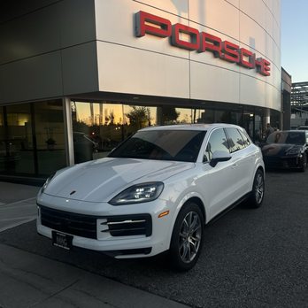 Modi Auto Group - 2025 Porsche Cayenne - Car Brokers Near Me - Los Angeles, California Modi Auto Group - 2025 Porsche Cayenne - Car Brokers Near Me - Los Angeles, California