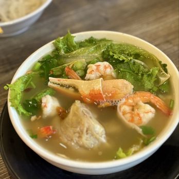 Saigon Eden - Banh Canh with Shrimp, Crab & Pork Hock. - Vietnamese Near Me - San Gabriel, California Saigon Eden - Banh Canh with Shrimp, Crab & Pork Hock. - Vietnamese Near Me - San Gabriel, California