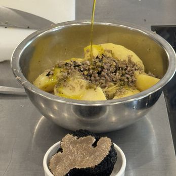 The Gritti Epicurean School - Truffle mashed potatoes - Cooking Schools Near Me - Venezia, VE