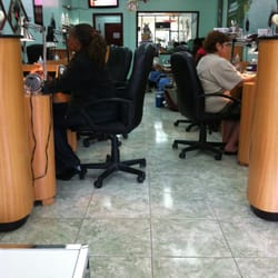 Van Nails