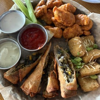 BoomerJack's Grill - Jack's Sampler. - American Near Me - Webster, Texas BoomerJack's Grill - Jack's Sampler. - American Near Me - Webster, Texas