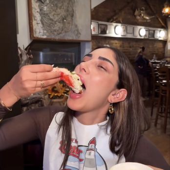 King Crab House - Instagram post - misrepresentations - Seafood Near Me - Chicago, Illinois