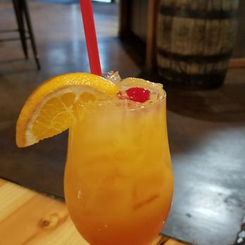 Throne Brewing - Yeah for Mai Tai - Breweries Near Me - Glendale, Arizona