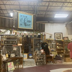 Madison's Of Benton - The Frame Maker