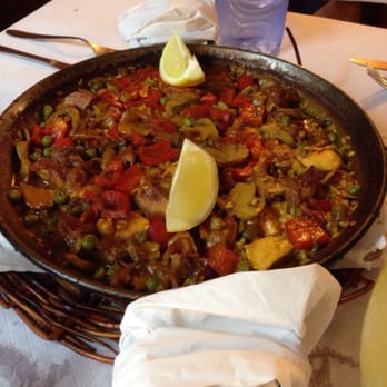 Bosque Palermo - Meat paella - Spanish Near Me - Barcelona, B Bosque Palermo - Meat paella - Spanish Near Me - Barcelona, B