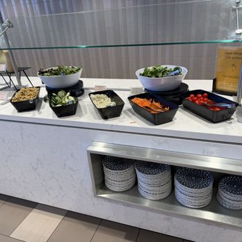 The Club ATL - Salad - Airport Lounges Near Me - Atlanta, Georgia The Club ATL - Salad - Airport Lounges Near Me - Atlanta, Georgia
