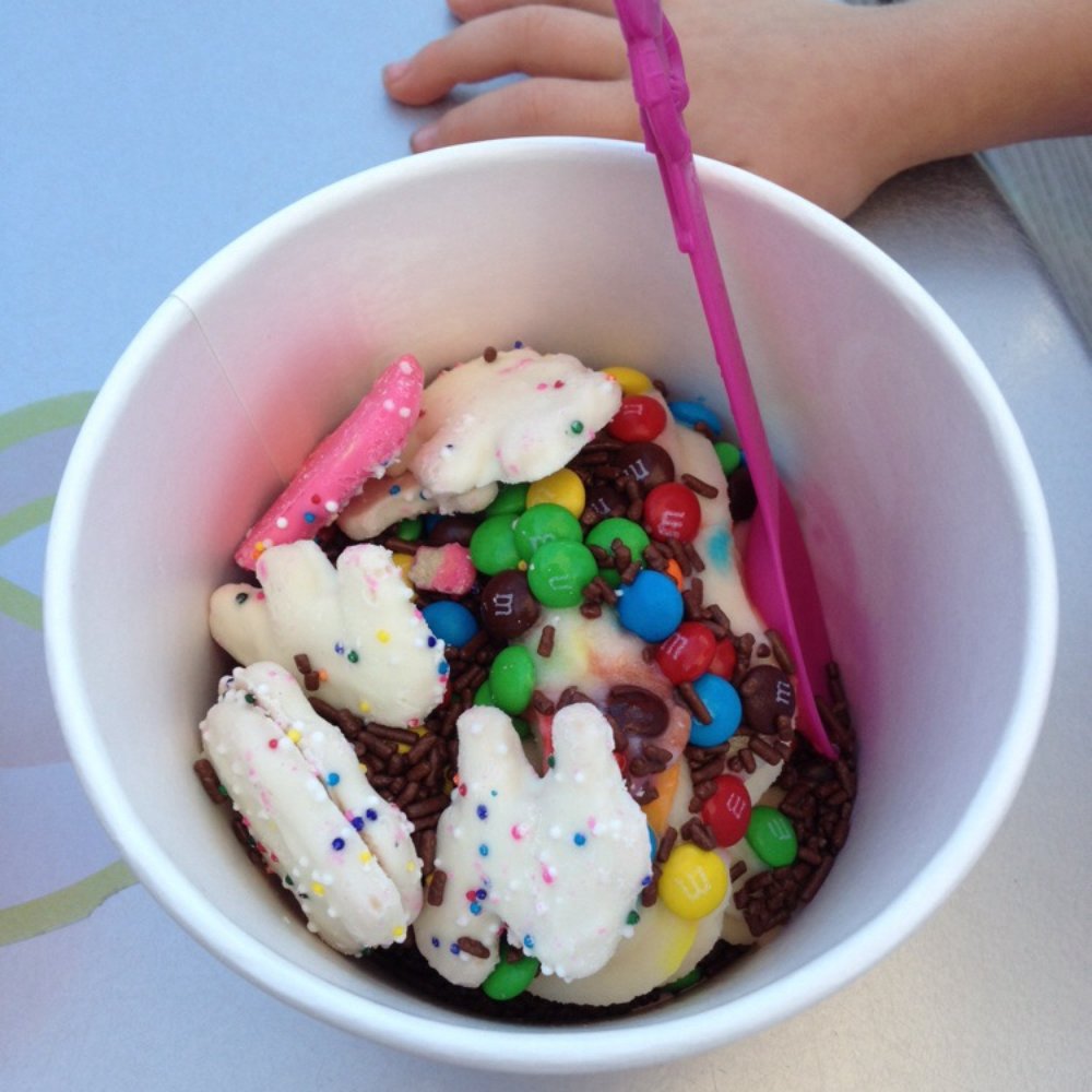 Menchie's - My niece enjoyed her toppings... - Ice Cream & Frozen Yogurt Near Me - El Cajon, California