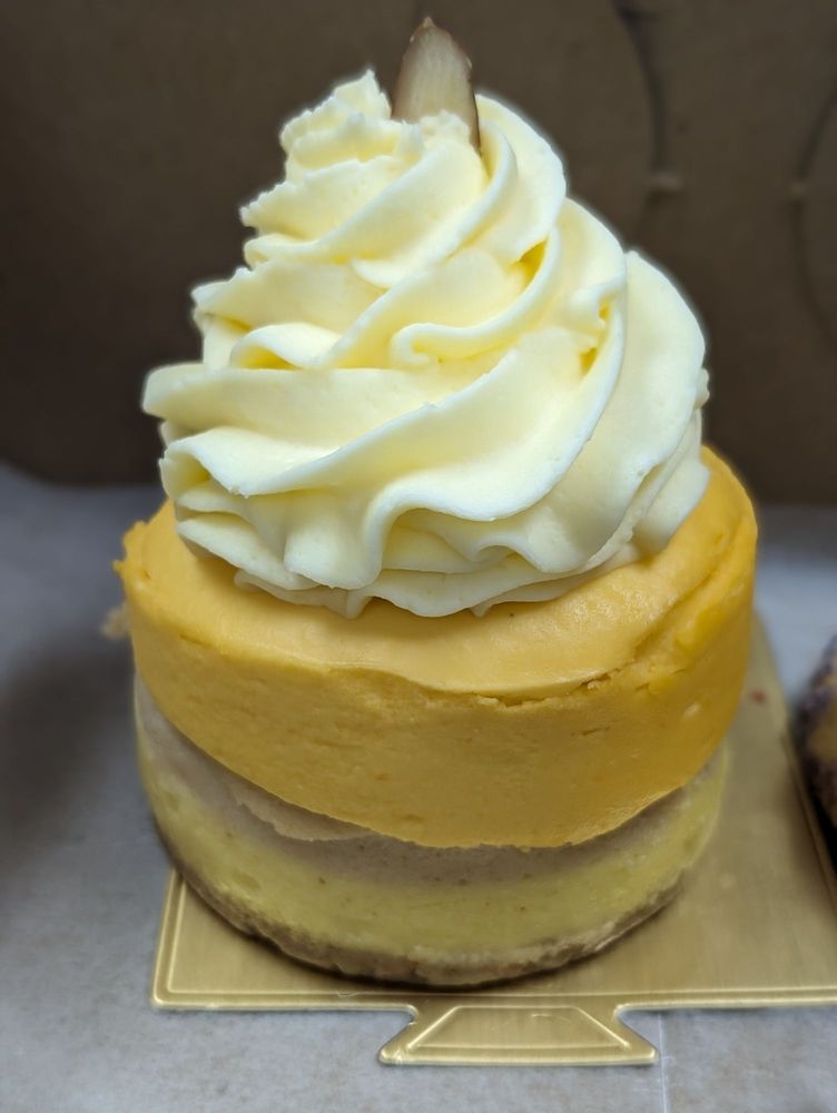 THE MAD BATTER BAKERY AND CAFE Updated October 2024 34 Photos & 17