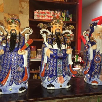 King Pho - Cool decorations - Vietnamese Near Me - Chicago, Illinois King Pho - Cool decorations - Vietnamese Near Me - Chicago, Illinois
