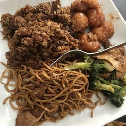 Veggie chicken & broccoli, veggie chicken lo mein & fried rice and general gau's veggie chicken Veggie chicken & broccoli, veggie chicken lo mein & fried rice and general gau's veggie chicken