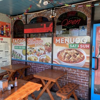 El Matador 2 - Outside seating - Mexican Near Me - Baldwin Park, California El Matador 2 - Outside seating - Mexican Near Me - Baldwin Park, California