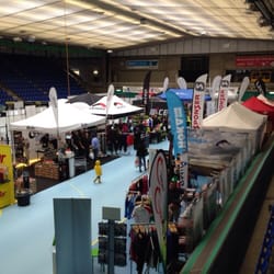 Saalsporthalle Allmend Wiedikon - Zurich Marathon running expo in the Saalsporthalle