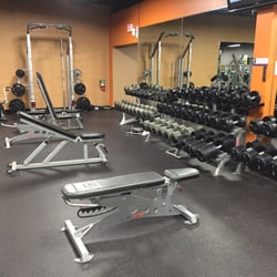 Anytime Fitness - Weight room