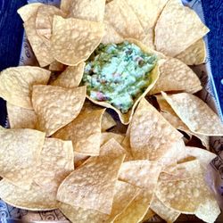 Guacamole & chips