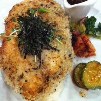 MW Restaurant - Mochi Crusted Opakapaka - New American Near Me - Honolulu, Hawaii