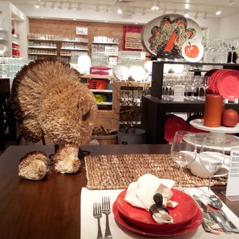 Crate & Barrel - Rugs Near Me - Coral Gables, Florida