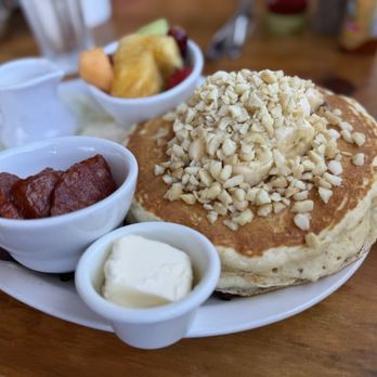 Island Lava Java - GO "ISLAND-STYLE" PANCAKE - super yummy! - American Near Me - Kailua Kona, Hawaii
