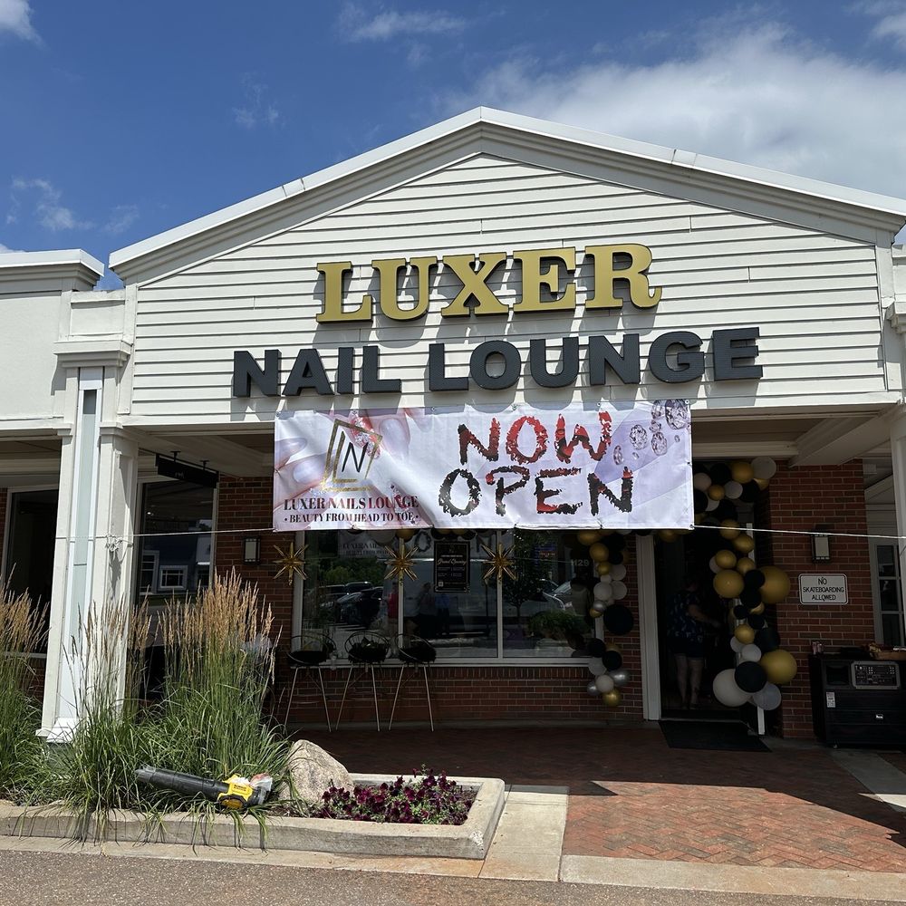 Luxer Nails Lounge - Waxing Near Me - Wayzata, Minnesota